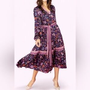 Gorgeous Current Air Purple Floral Long Sleeve Dress